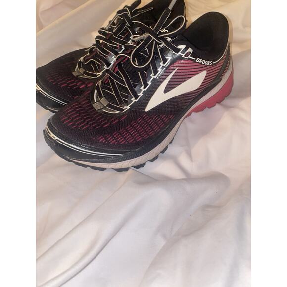 Brooks Ghost 10 Women's Lace Up Sneakers Size 7.5 Black pink White - Picture 6 of 14